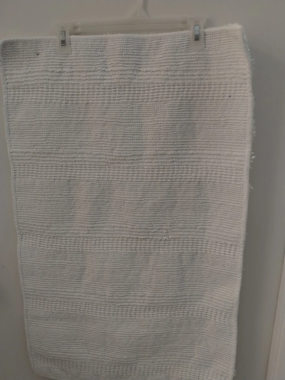 Casaluna Plush Chenille Bath Mat in White
